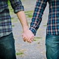 L'attirance envers le même sexe est-elle un péché